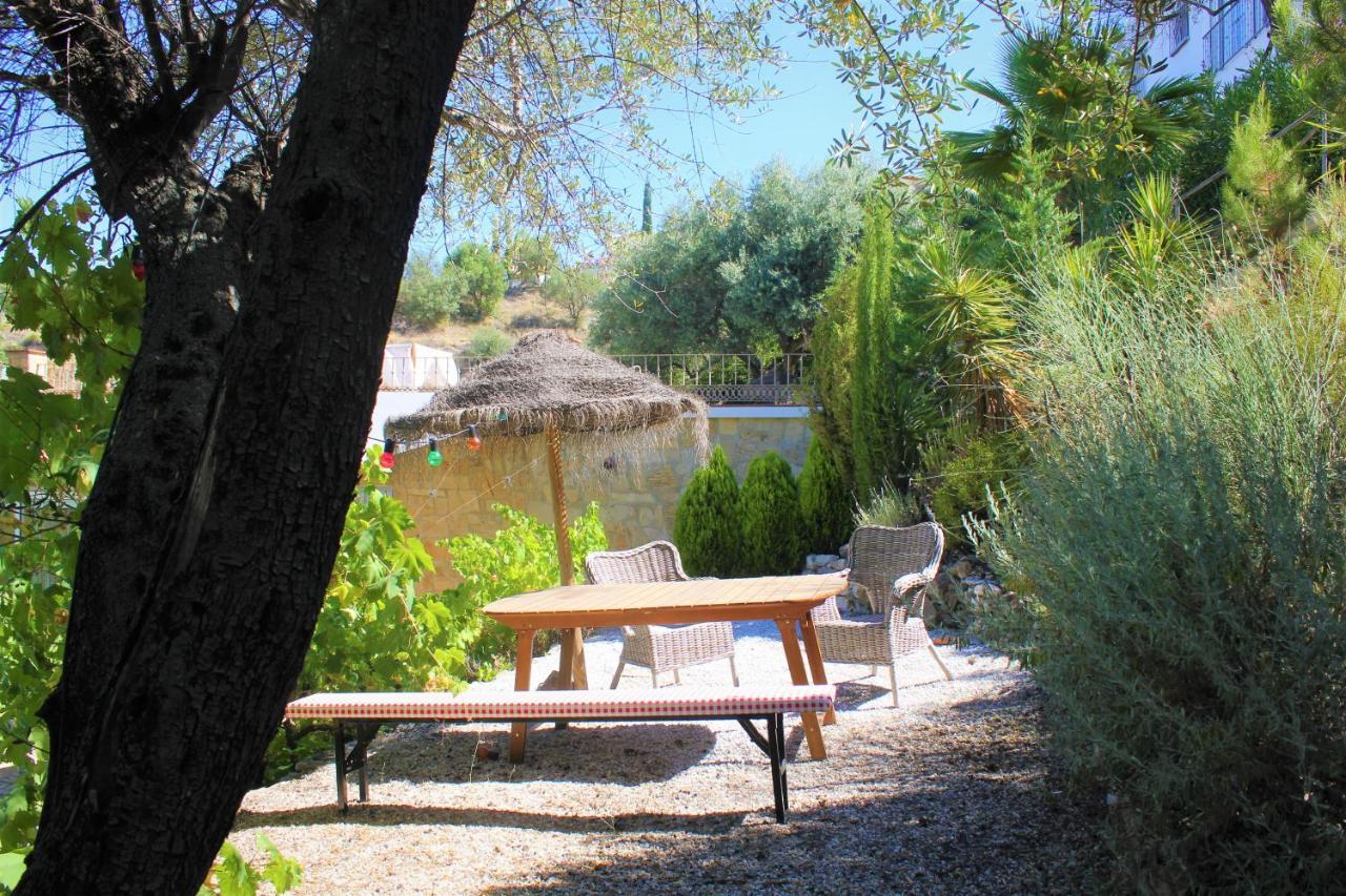 Bed and Breakfast El Nispero Dulce Alcaucín Exterior foto