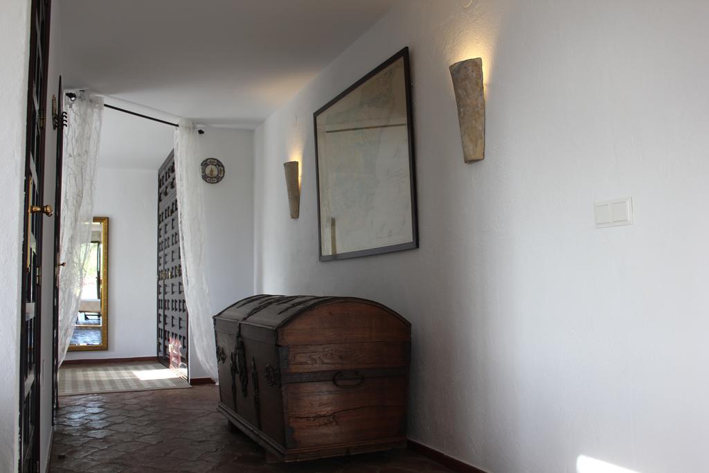 Bed and Breakfast El Nispero Dulce Alcaucín Exterior foto